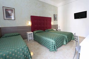 Hotel Piola