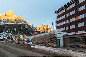 Hotel Excelsior Cimone