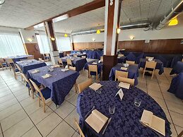 Hotel Excelsior Cimone