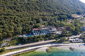 Piccolo Hotel