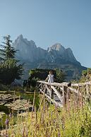 Mirabell Alpine Garden Resort
