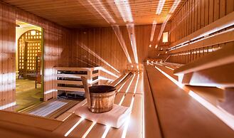 Mirabell Alpine Garden Resort