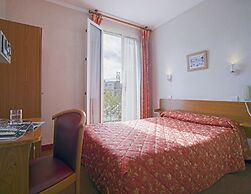 Hôtel de la Place des Alpes