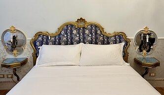 Casa Alla Fenice