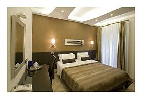 Daphne Luxury Suites