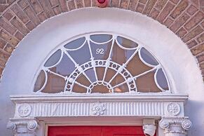 Baggot Court Townhouse