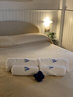 Mini Hotel