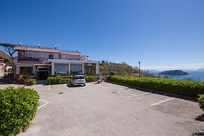 Mini Hotel