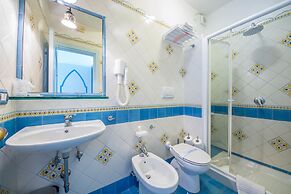 Riviera B&B Rooms and Apartament SEA-VIEW