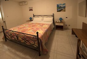 Hotel Athena