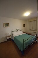 Hotel Athena
