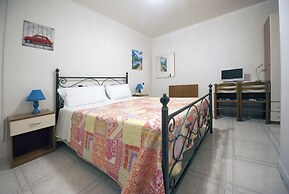 Hotel Athena