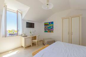Albergo Diffuso Bacco Furore