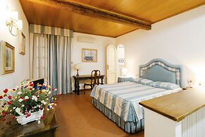 Panella's Residence