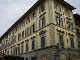 XXVII Aprile Bed & Car