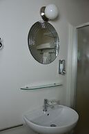 B&B Leopoldo