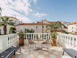 Hotel La Villa Juan Beach
