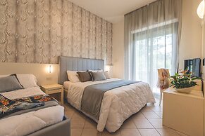 Hotel Athena