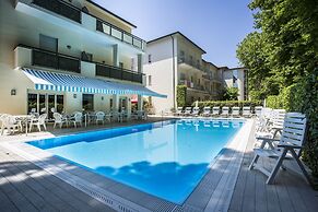 Hotel Athena