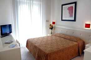 Hotel Athena