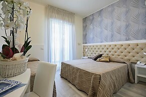 Hotel Athena