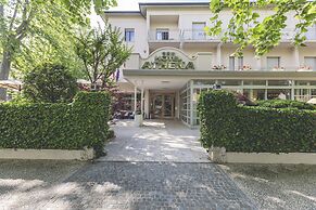 Hotel Athena
