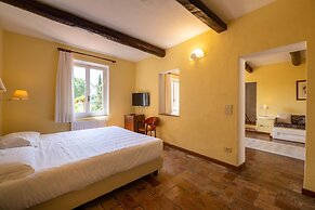 Hotel Pescille by Double Hospitality