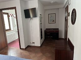 Alla Città di Trieste