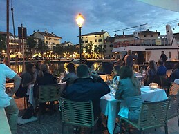 Alla Città di Trieste