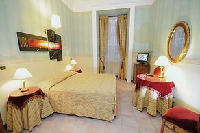 Hotel Sweet Home