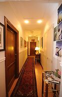 Hotel Sweet Home