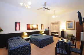 Hotel Sweet Home