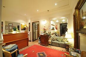 Hotel Sweet Home