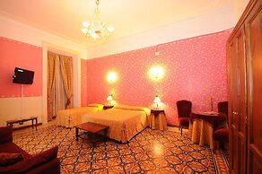 Hotel Sweet Home