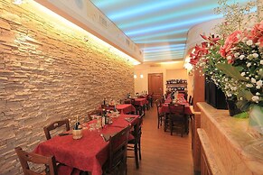 Katti House