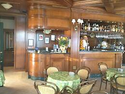 Hotel Du Lac