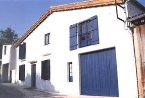 Mas Montluzia