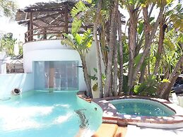 Paco Residence