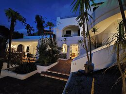 Paco Residence