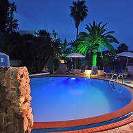 Paco Residence