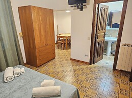 Paco Residence