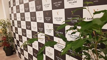 Santa Cruz Village Hotel
