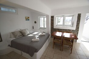 Villa Konstantin Rooms & Suites