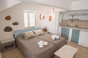 Villa Konstantin Rooms & Suites