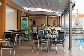 Nontas Aparthotel
