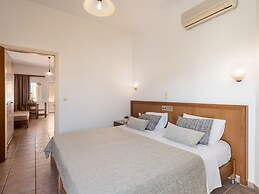 Nontas Aparthotel