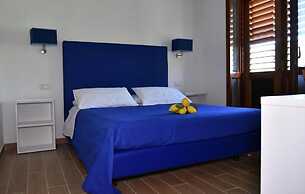 Bed and Lemons