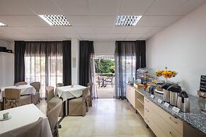 Aparthotel Pharia