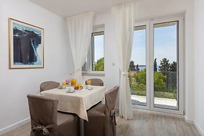 Aparthotel Pharia