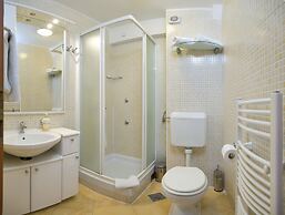 Aparthotel Pharia
